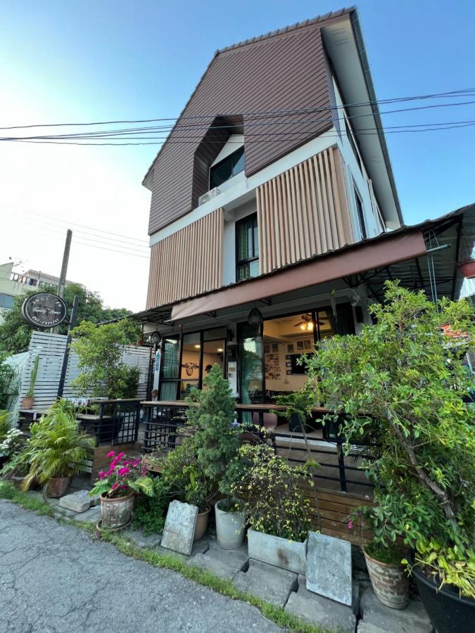 Family Home Chiang Mai Absolute House Zewnętrze zdjęcie